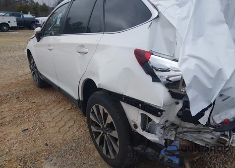 2016 Subaru Outback 2.5I Limited z USA, uszkodzony, nr VIN 4S4BSANC4G3233217